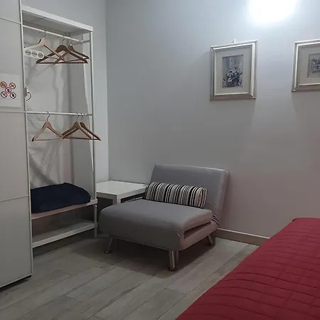 Panzió Stanza Fermata Costanza Scandicci